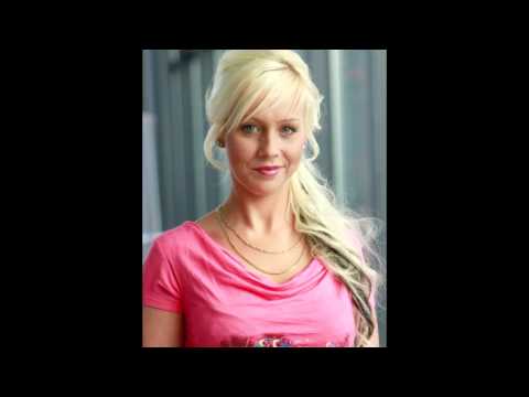 Peggy berlin tag und nacht nackt