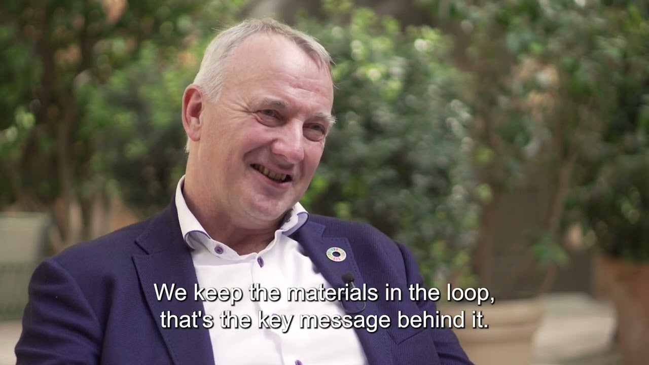 RENOLIT PVC recycling project with RoofCollect - Tampere fair hall, Finland 2022