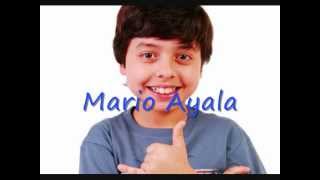 meninos bonitos mais os carrossel