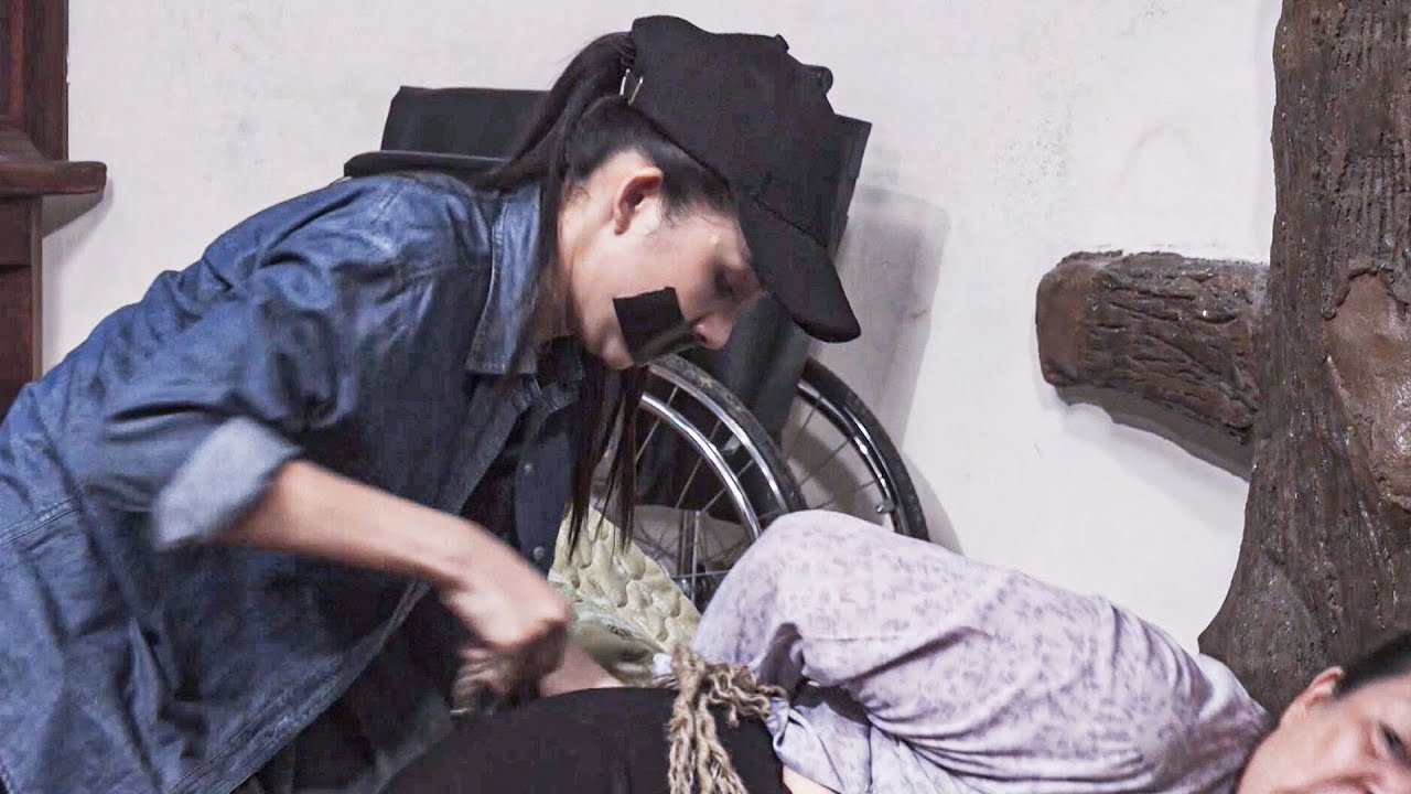 Song Nga BỊ BĂNG ĐẢNG ĐEN TÓM NHƯNG TỰ TÌM CÁCH CỨU MÌNH BẮT LẠI BÀ TRÙM GIÀ | Phim Việt Nam