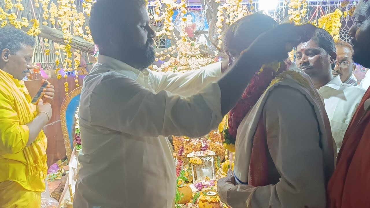 Mutthayapalem//శ్రీలక్ష్మి అమ్మవారి 4వ అన్నయ్య యాగంటి నరసింహా గారి వంశస్థులతో మన పీఠాధిపతి గారు🙏🙏🙏