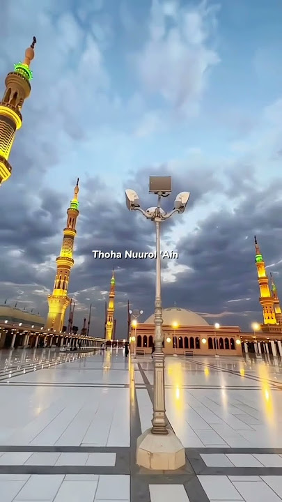 Qalbi fil madinah //lyrics//#maherzain##harrisj#lyrics #nasheed
