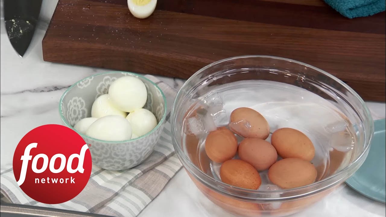 How to Make Hard Boiled Eggs in the Oven (& VIDEO!) - Baked Eggs