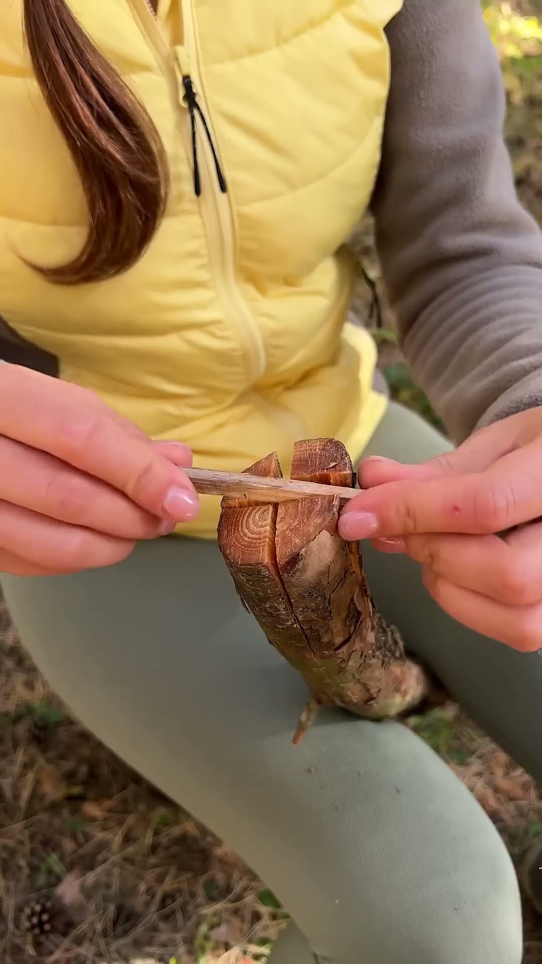 The GIRL knows how to do it ?#camping #survival #bushcraft #outdoors #marusya #shiklina