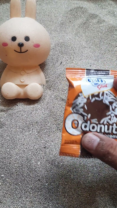 GERY SALUUT O'DONUTS CHOCOMILK AND BEAUTIFUL DOLL 😁 #youtubeshorts #shortvideo #trending