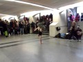 Street dance dans le metro de Paris