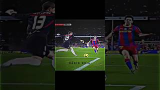 Messi’s Magic: Skills 100% vs Physics 0% 👽⚽ | MemeMosh #shorts #messi