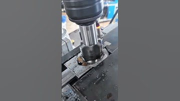 This is a super fast and sharp iron forming machine #shorts