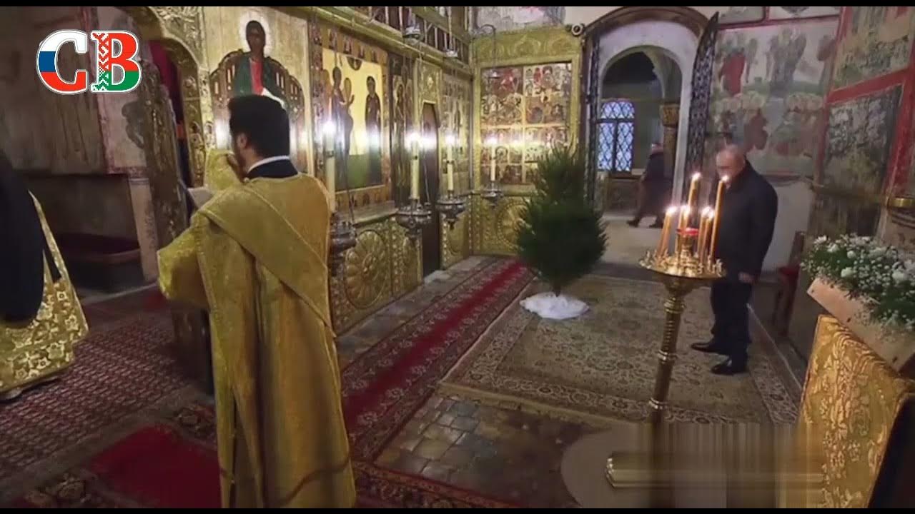 Путин в храме фото