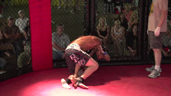 Central Illinois Throwdown XVI - Fight 3: Joseph W...