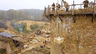 Châteaux Forts : les origines