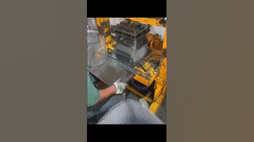 Metal Mesh Fabrication with Industrial Machine#MetalFabrication#IndustrialMachinery#Manufacturing