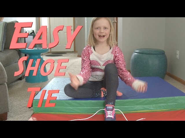 Easy Shoe Tie Method - Learn to Tie A Shoe class=