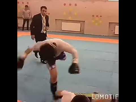Ушу Санда - YouTube
