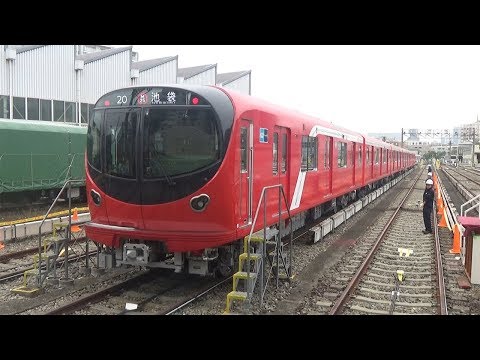 車体も窓も「丸」 丸ノ内線の新型車両「2000系」を公開