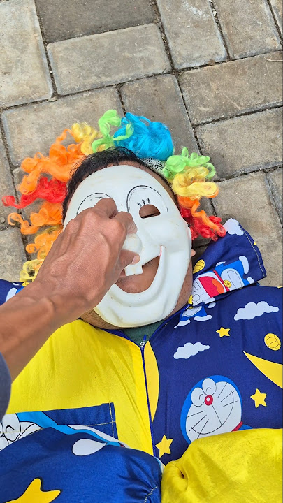 I took it and there was a clown #trendingshorts