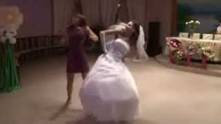 Лучший танец Невесты и Свидетельницы