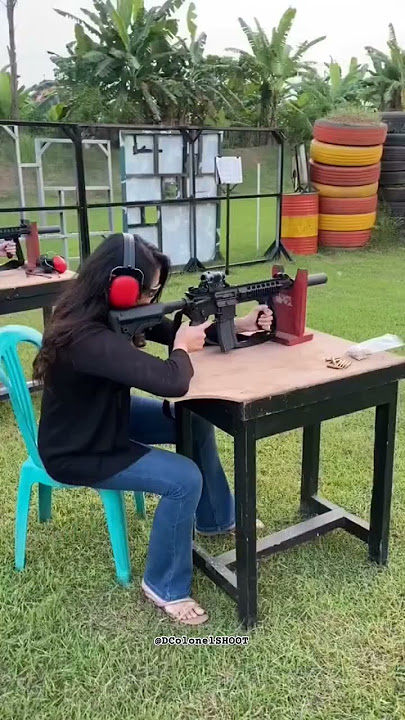 2 women practice shooting #shorts #channel #DColonelSHOOT #olahraga #menembak