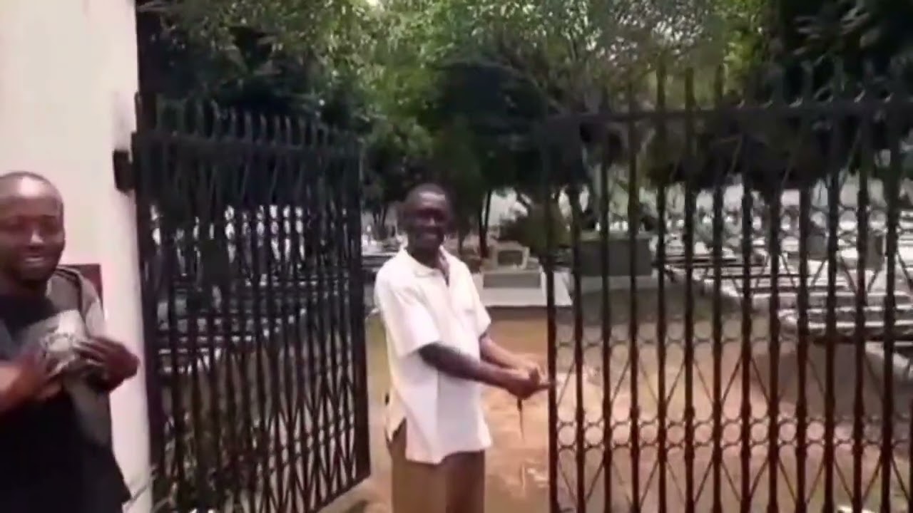 Ku pamięci naszych🇵🇱 w Tengeru @jestemwokolicy #podróże #afryka #egyptologist #lifestylechannel 