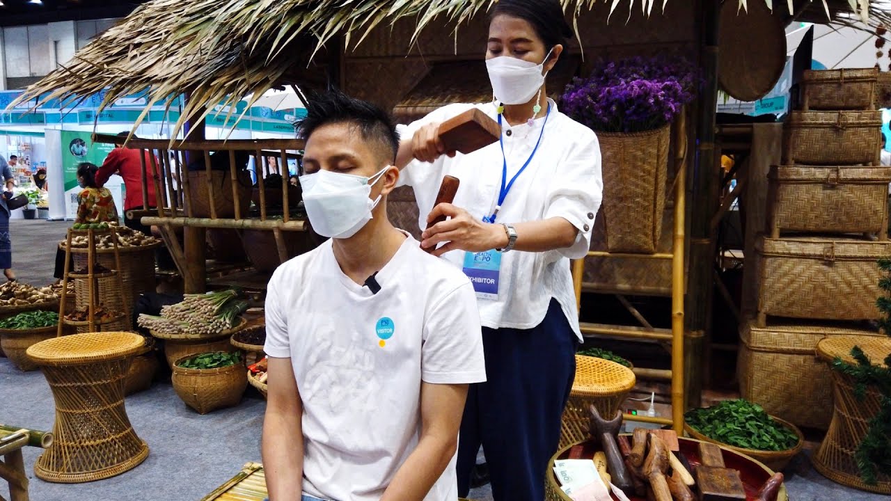 Awesome THAI HAMMER MASSAGE Tok Sen for Back & Shoulder Pain - YouTube