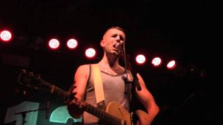 THE HIDDEN CAMERAS - Death of a tune (live Microsonidos. 12&amp;Medio. Murcia) (3-2-2012)