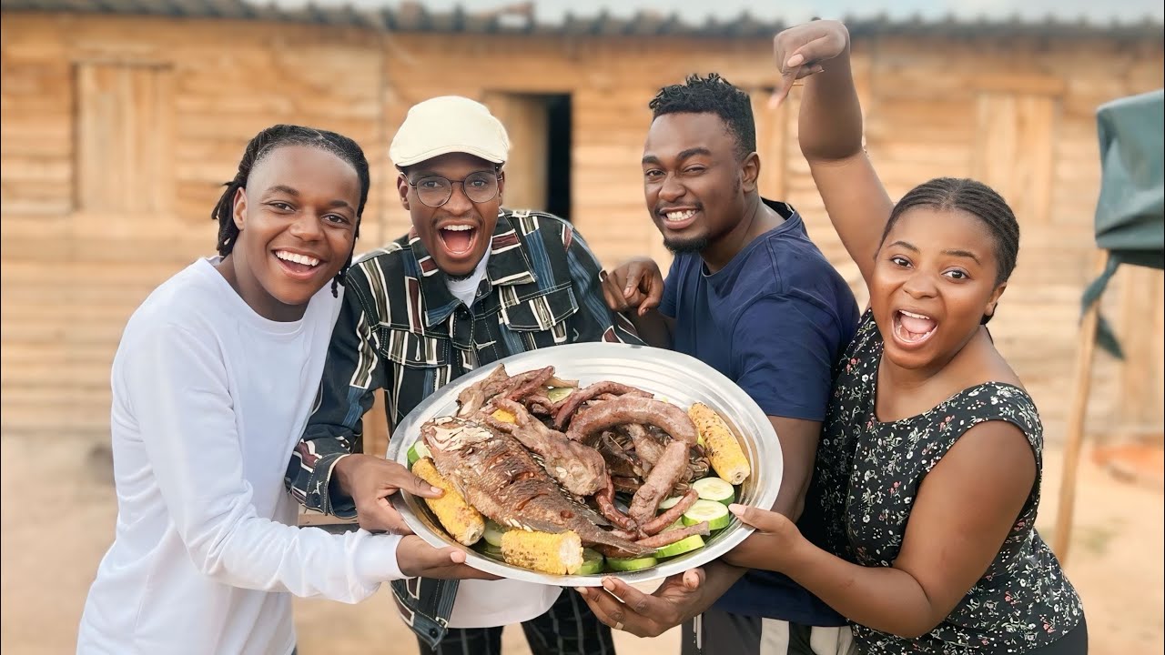 2 Giant Fish Deep Fried With Grilled Corn 🌽 & Braai Meat🥩 - Cooking With Kalonga Family 