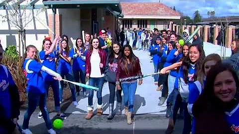 Santa Teresa's Lip Dub