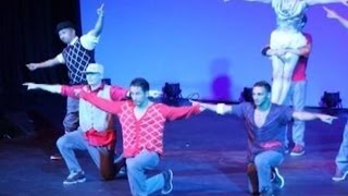 Download lagu Tur Flying Bach Kombinasikan Musik Klasik dan Breakdance Tur Flying Bach Kombinasikan Musik Klasik dan Breakdance