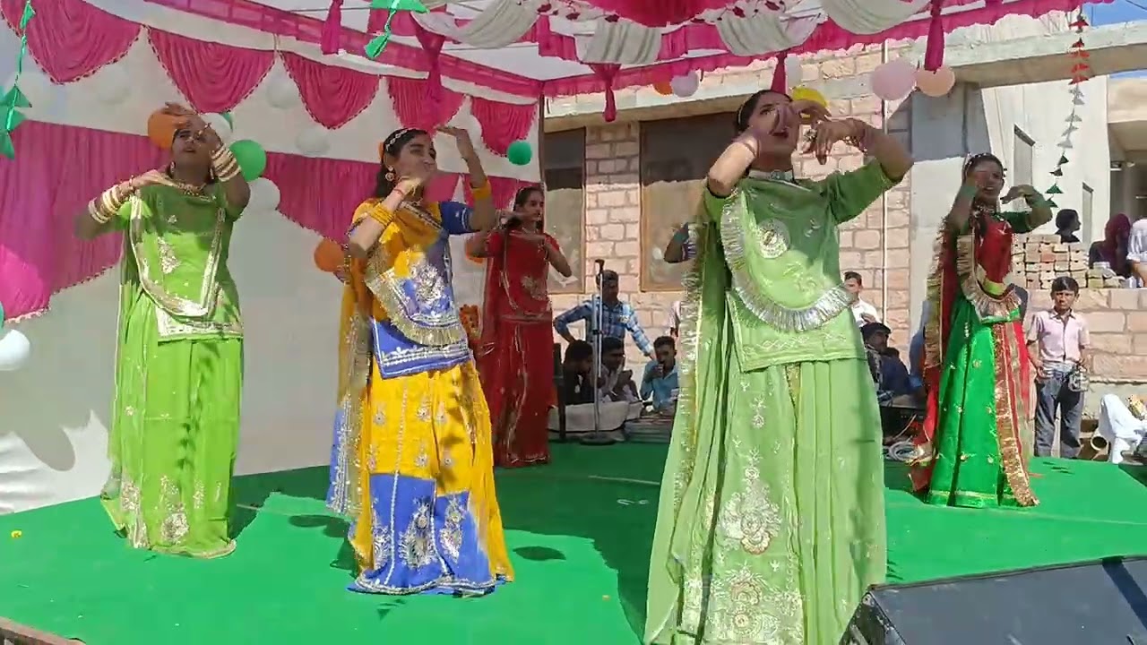 Mix dance ( in my school Indraprastha public School karwar)