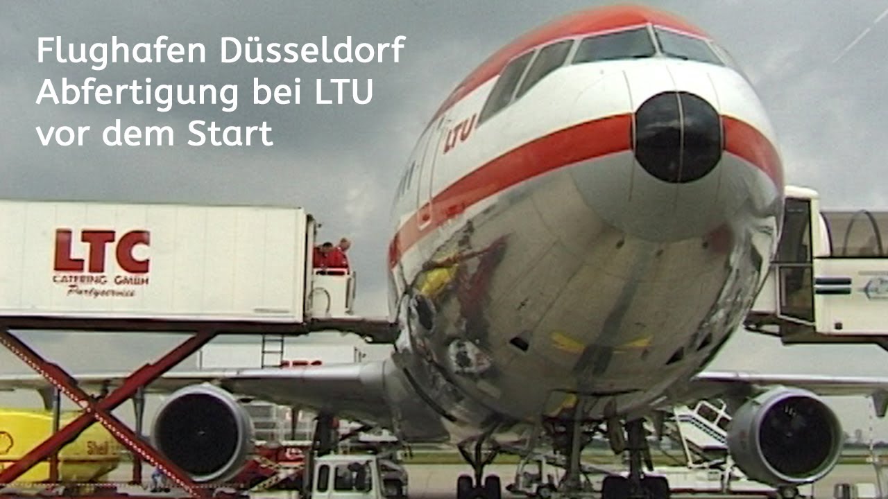 LTU Abfertigung vor dem Start in Düsseldorf
