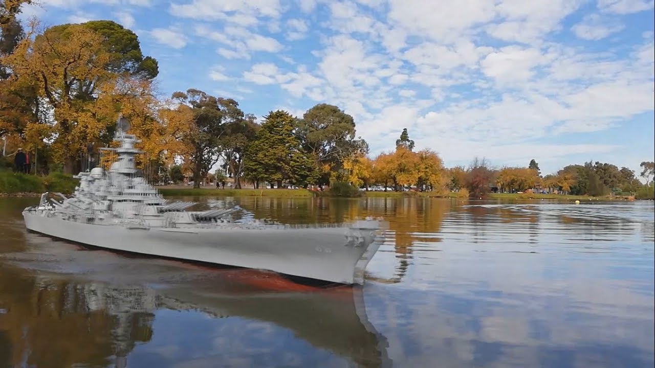 Sailing the USS Missouri with the Bendigo Model Yacht Squadron YouTube