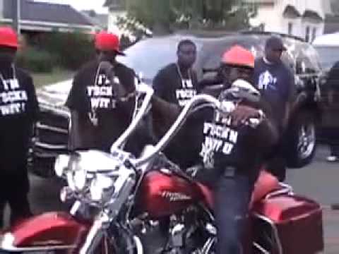 Young Buck Falls Off Motorcycle - Full Clip