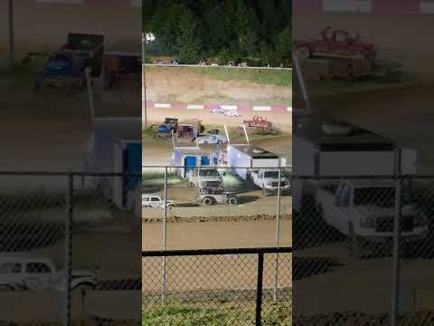 legend Car Heat Racing At Princeton Speedway #dirttrackracing #dirtracing #racing #racecar #dirt