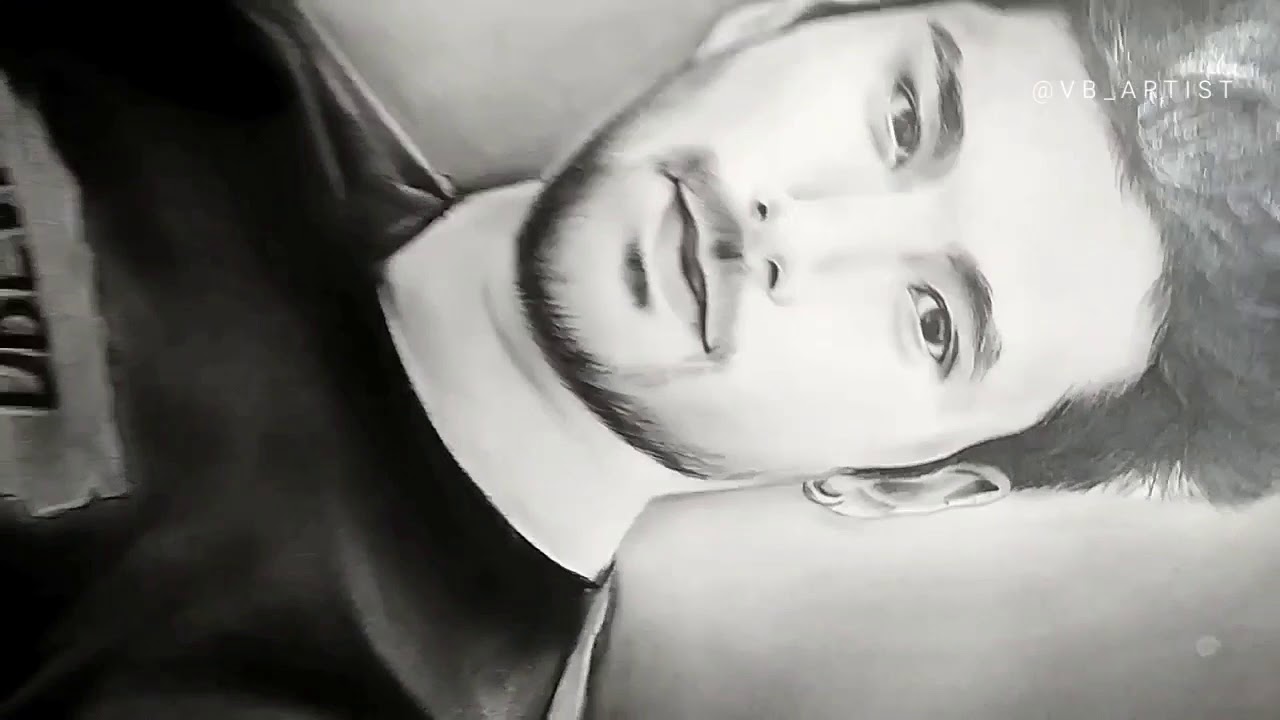 Portrait drawing with Charcoal pencil Fixative spray process Short