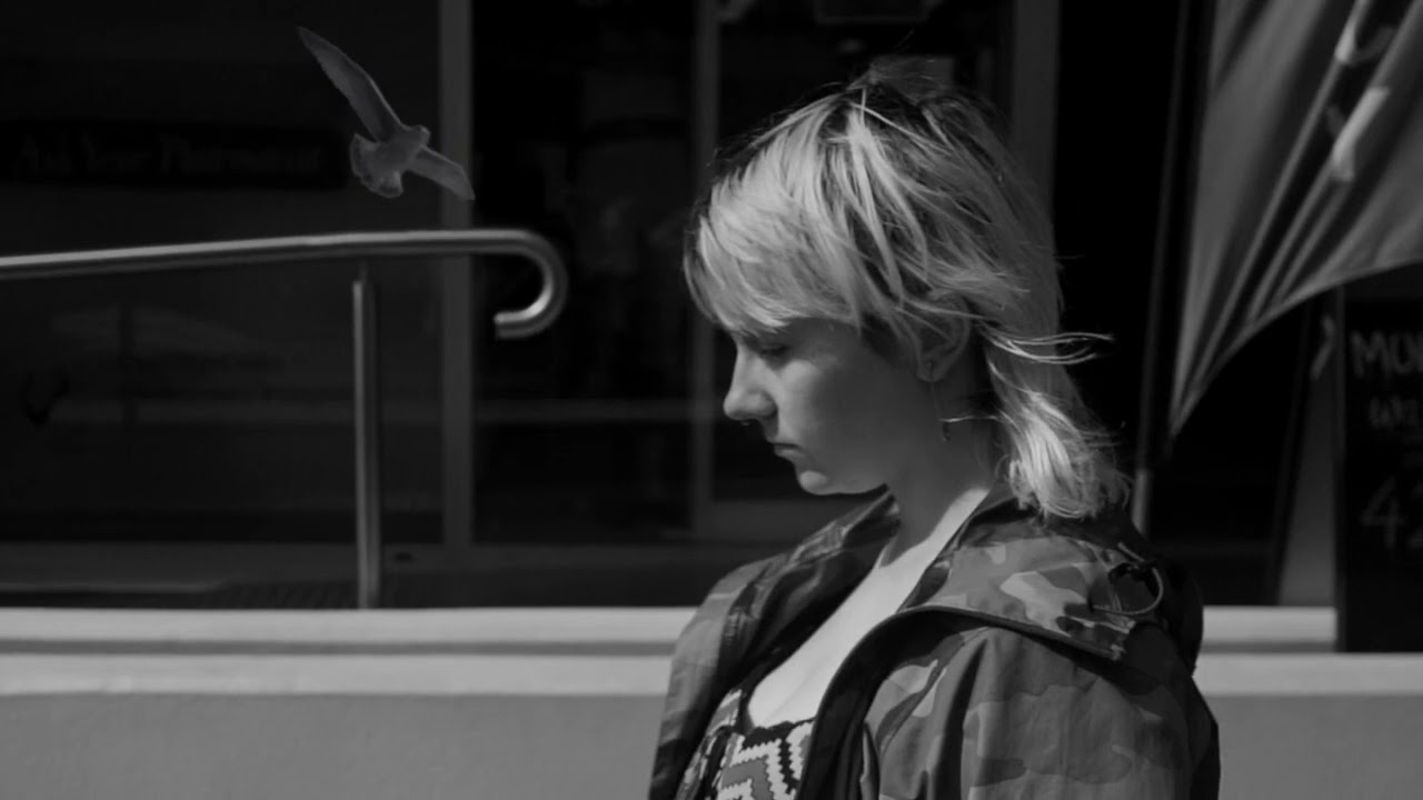 Jodi Phillis - You Are Loved (Official Video) adlı videoyu YouTube'da izle Jodi Phillis - You Are Loved (Official Video) adlı videoyu YouTube'da izle