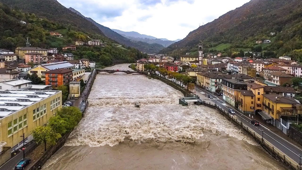 Il Fiume Brembo in piena - Valle Brembana - Orobie
