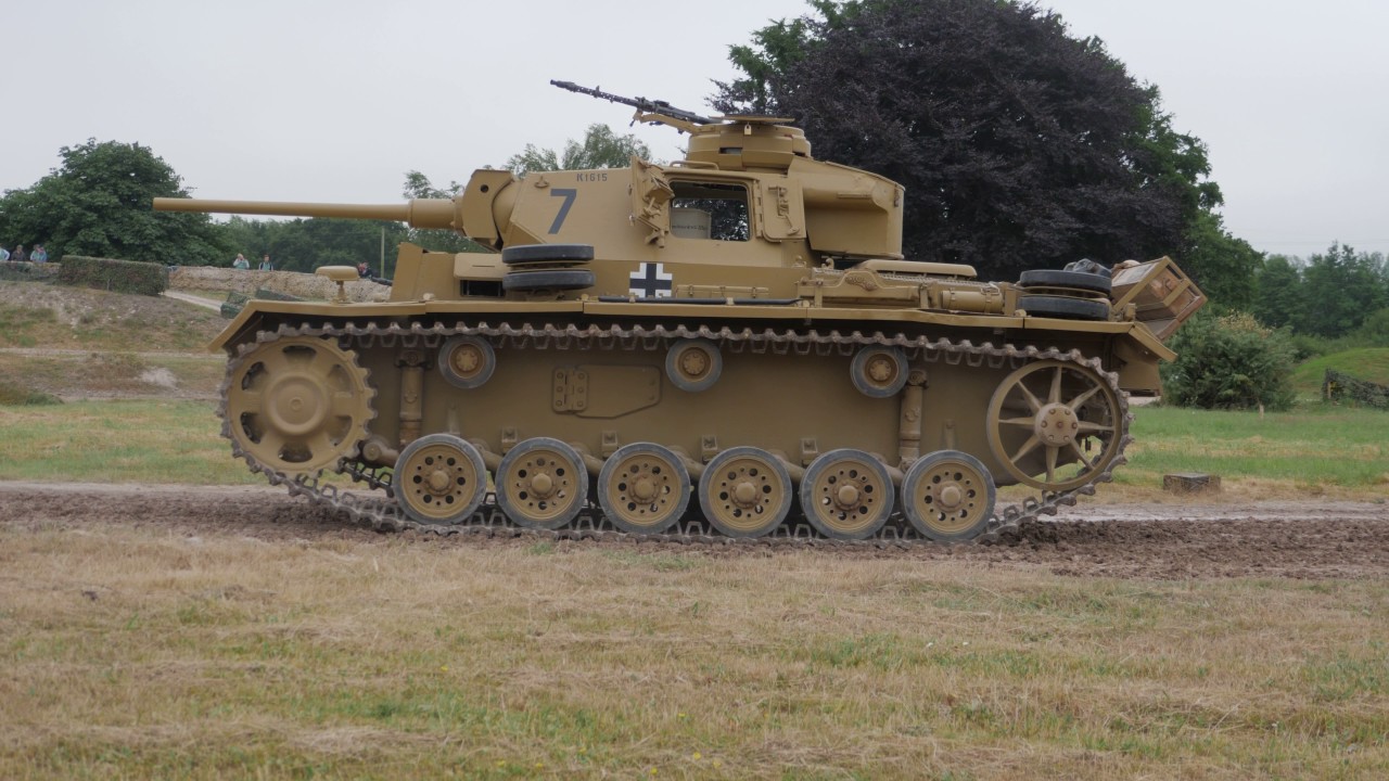 Панцер 3. Panzer 3 танк. Танк PZ 3. Т-3 танк Германия. Танк панцер т3.