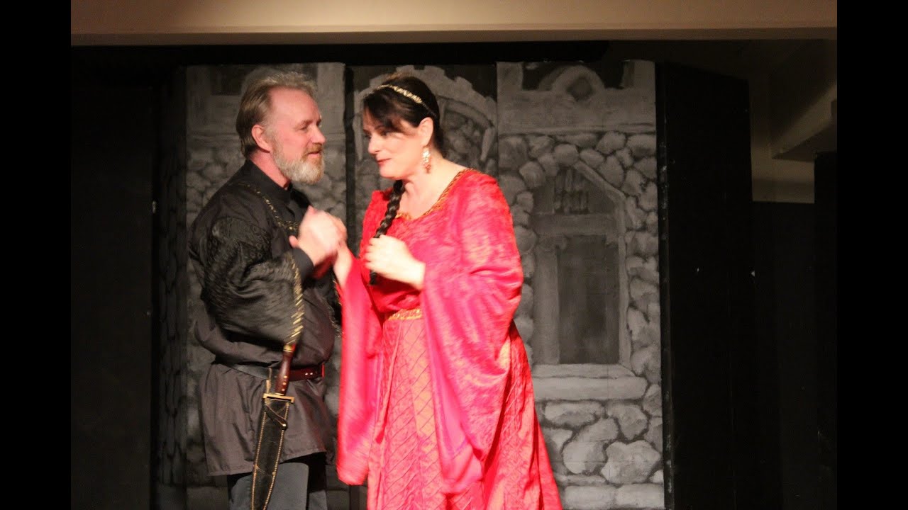 Mcct s macbeth act 2 scene 1 is this a dagger i see before me