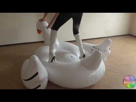 EF 165 White swan island popping