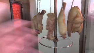 【ロティサリーチキン】ローストチキンの焼ける様子