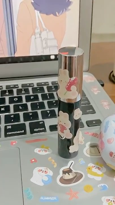 Ngày 3 “Series 30 ngày dán tất cả đồ dùng cá nhân cùng Thư “ #stickers ...