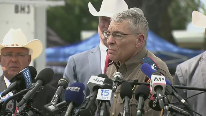 Safety official Steven McCraw becomes choked up du...