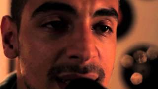 Video thumbnail of "La Mujer Que Bota Fuego - Manuel Medrano (Sesiones Inshaka)"