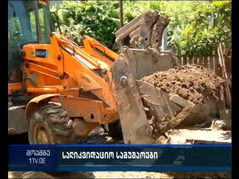 დიღომში დატბორილი სახლები ჩამოინგრა