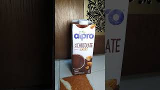 ريفيو عن بدائل الحليب (حليب الشوكولاته ال dark مع اللوز) من شركه alpro #ريفيو #منتجات #دايت #صحة