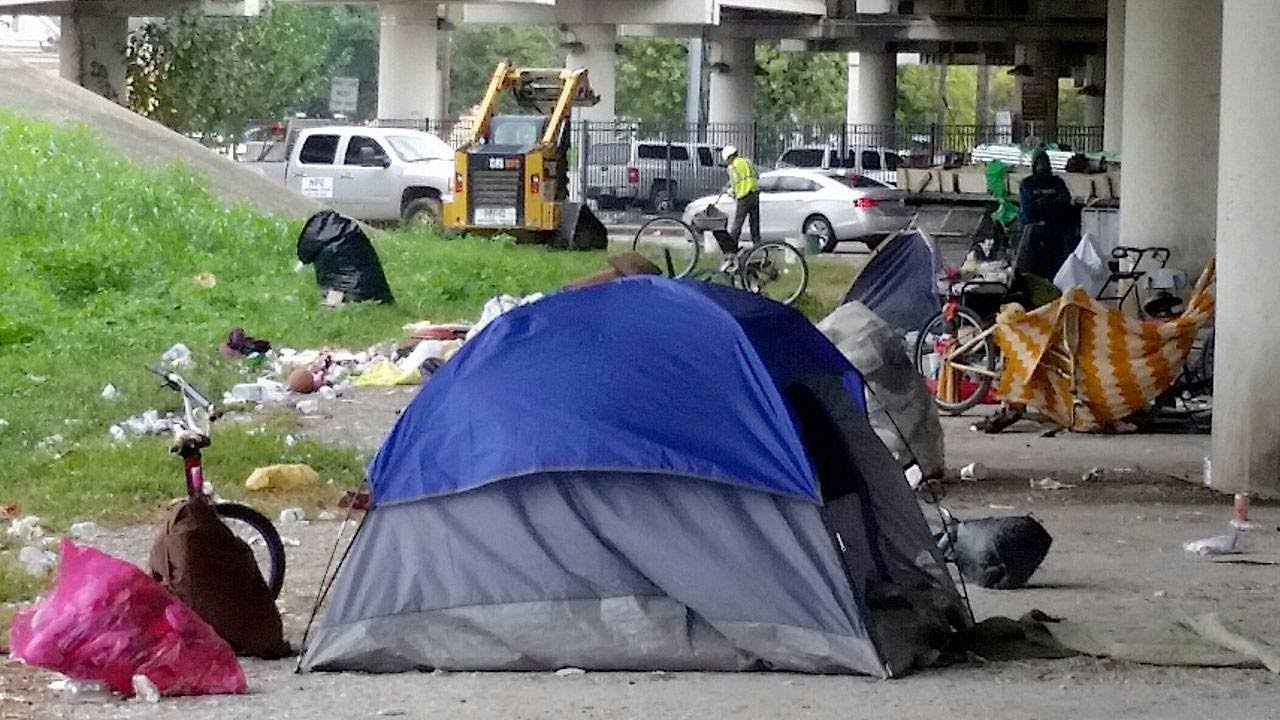 Controversial move to get rid of homeless in Midtown YouTube