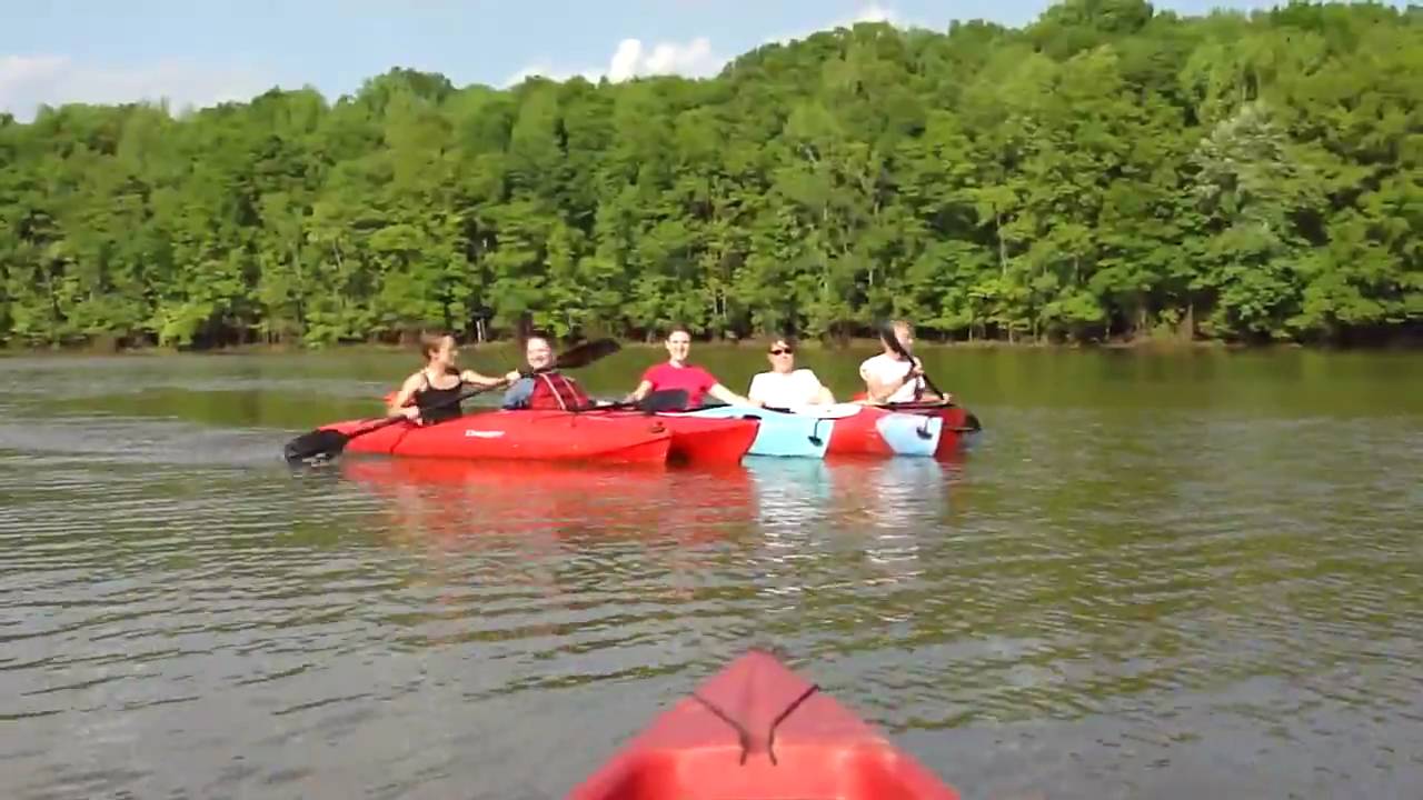 Kayaking the Tennessee River... in style. *HD* YouTube