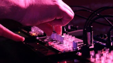 Korg Volca Range // Promenade Music ORIGINAL Demo