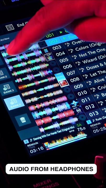 Check out the two Link Cue featured on the XDJ-AZ!