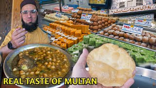 EXPLORING POPULAR FOOD TOUR IN MULTAN /REWARI SWEETS/BEEBAN HALWA PURI/DILMEER LASSI FINDING GEMS screenshot 2